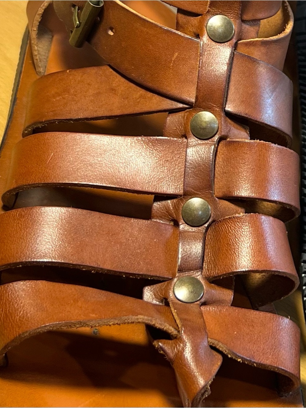 Saks Fifth Avenue Tan Brown Gladiator Leather  Men’s Sandal Size 11.5 Price $120 - Picture 8 of 9